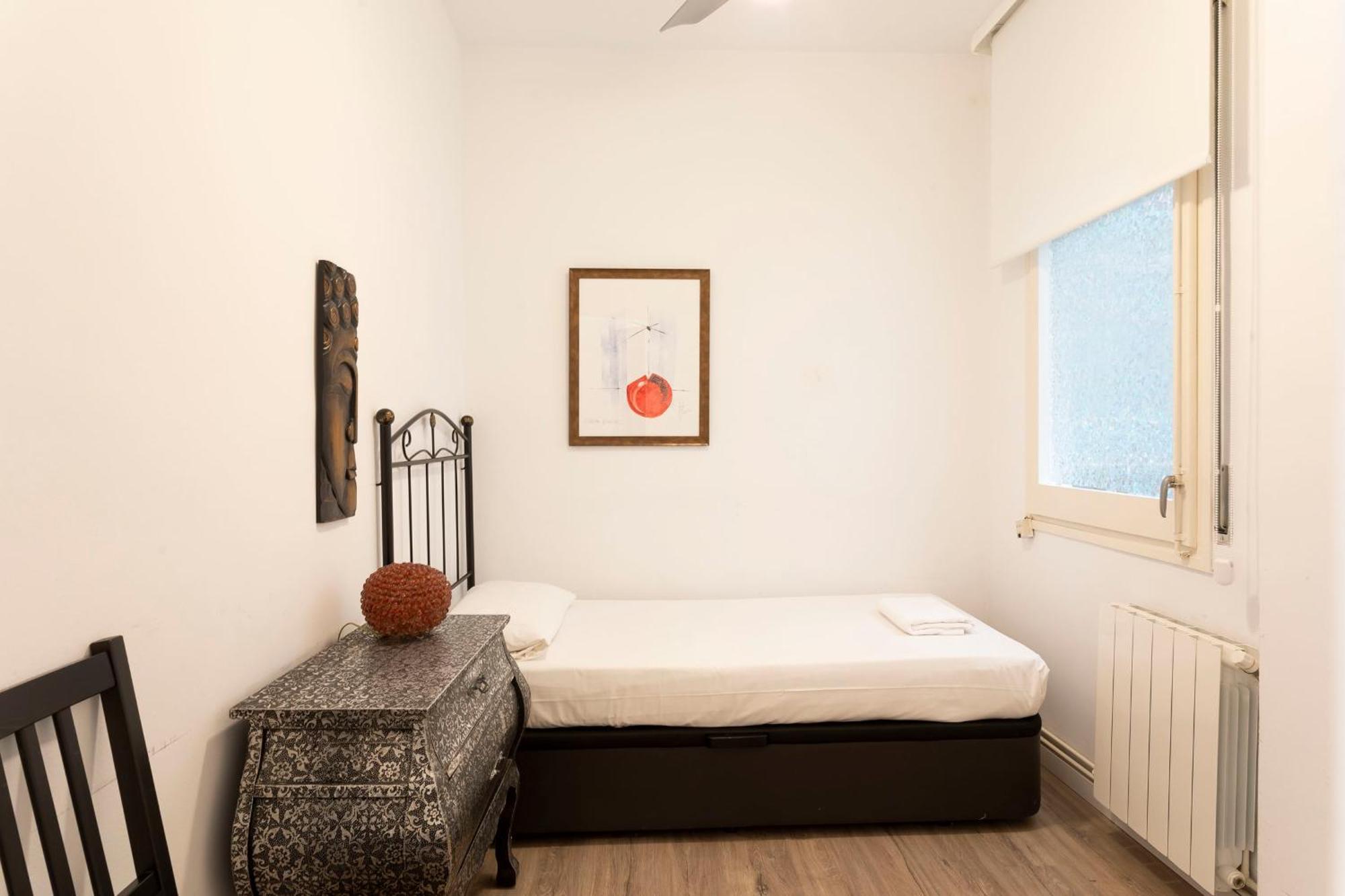 Cozy Apartment Near Fira Gran Via With Ac 略夫雷加特河畔奥斯皮塔莱特 外观 照片