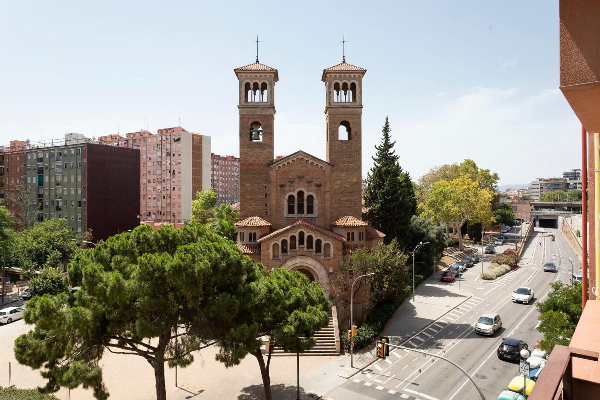 Cozy Apartment Near Fira Gran Via With Ac 略夫雷加特河畔奥斯皮塔莱特 外观 照片